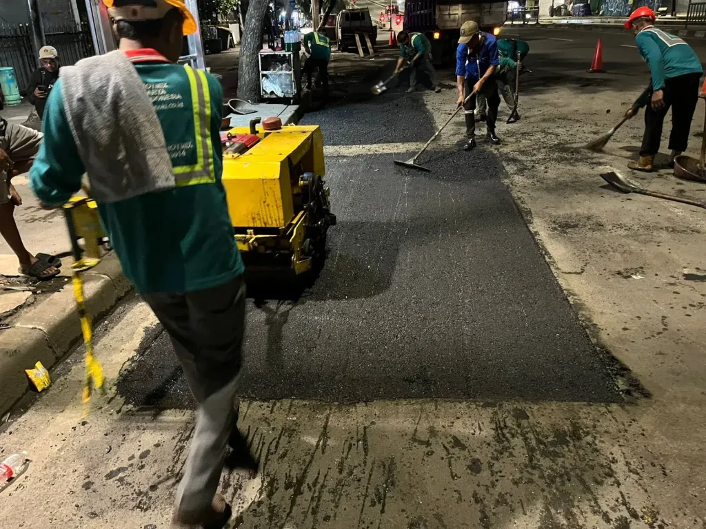 Pelebaran Jalan Jatisampurna (1) Pelebaran Jalan Jatisampurna