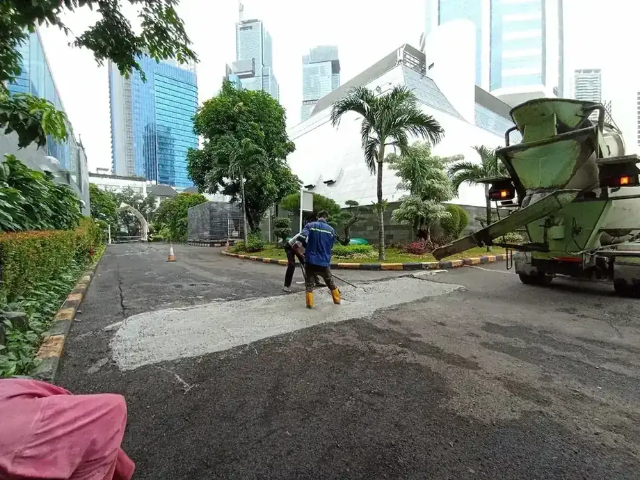 Daftar Biaya Aspal Hotmix per Meter Persegi M2 Terima Beres All-In Murah Bergaransi
