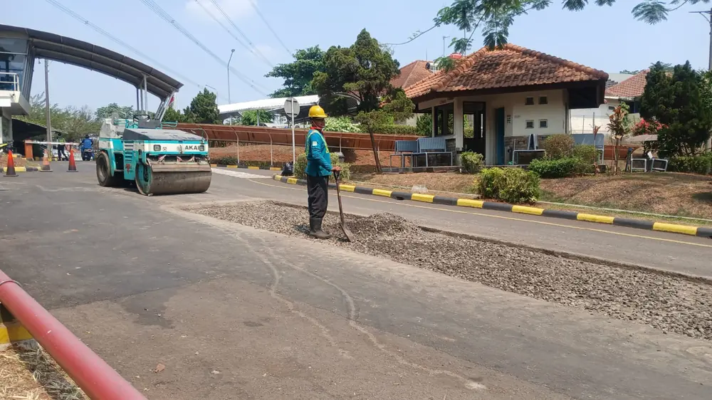 Kontraktor Pengaspalan Cikarang Profesional untuk Pelataran Pabrik dan Jalur Logistik Berat GIIC